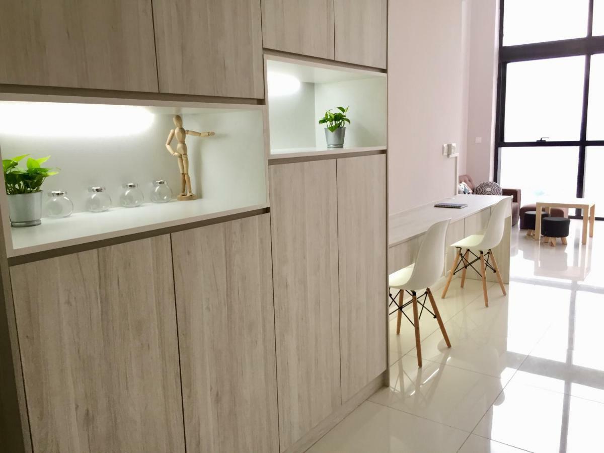 Splendid Duplex@ Sunway And Petaling Jaya Apartamento Exterior foto